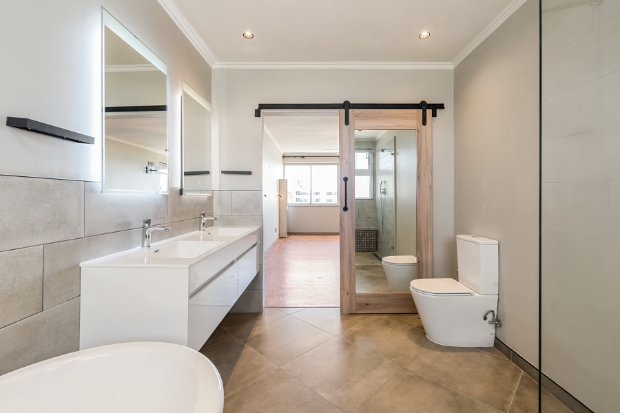 To Let 2 Bedroom Property for Rent in Sea Point Western Cape